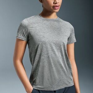 On Running Heather Gray Women's Short Sleeve Tee